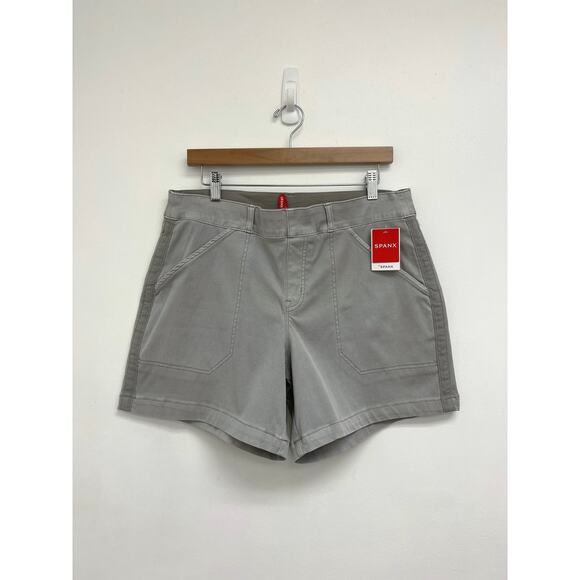 SPANX 6” Twill Pull-On Stretch Shaping Shorts Crystal Grey Pockets XL - Picture 1 of 10